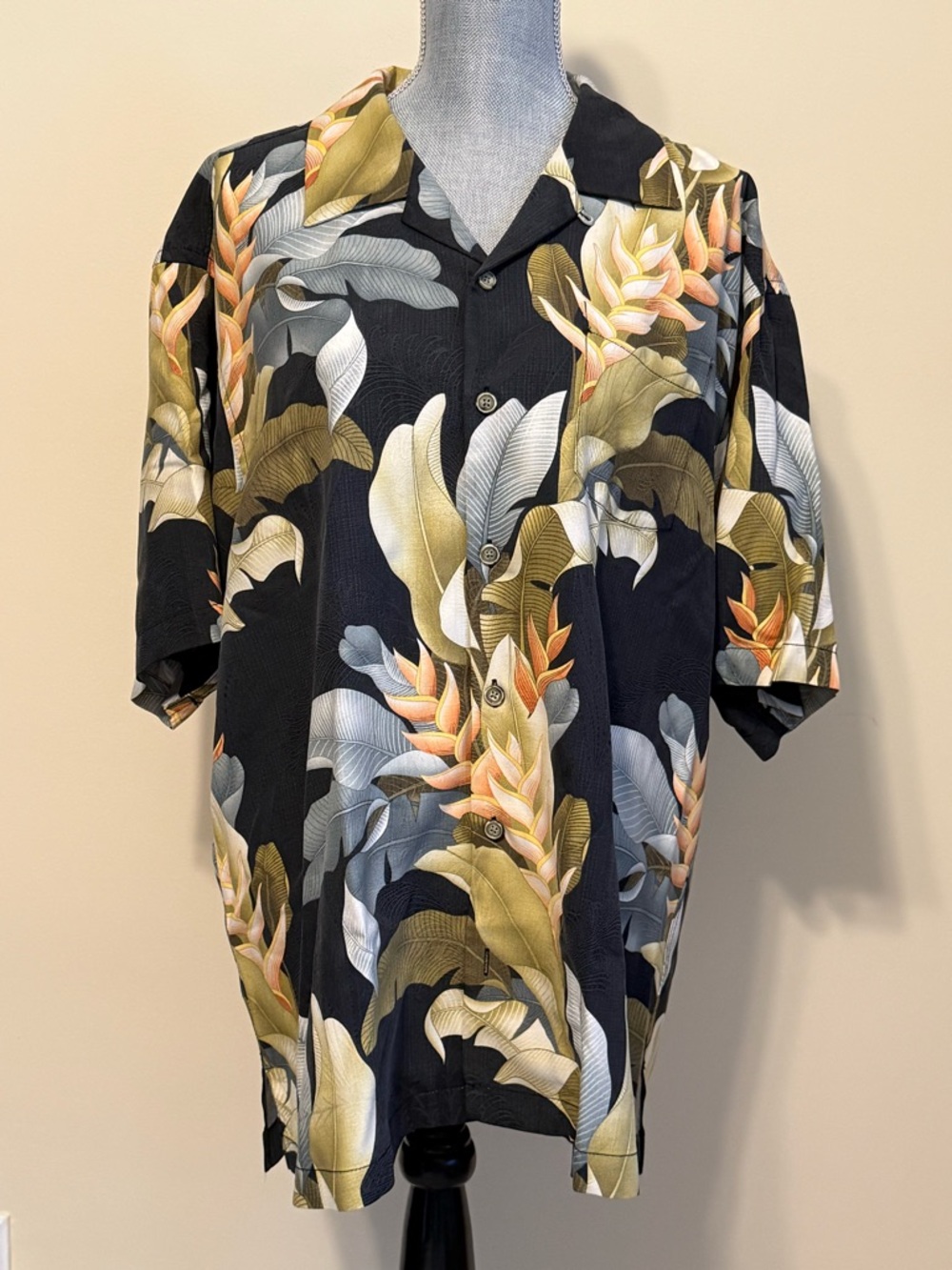 Tommy Bahama Men's Black Tropical Print Camp Shirt